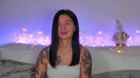 Snapshot of alexandrabloom chatting on December 11, 2024, 8:18 pm AlexandraBloom online show from December 11, 2024, 8:18 pm