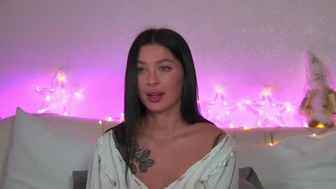 Snapshot of alexandrabloom chatting on December 19, 2024, 1:28 am AlexandraBloom online show from December 19, 2024, 1:28 am