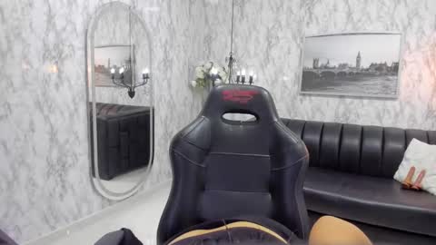 Snapshot of alexandramilff chatting on November 7, 2025, 3:17 am Alexandra Milff online show from November 7, 2025, 3:17 am