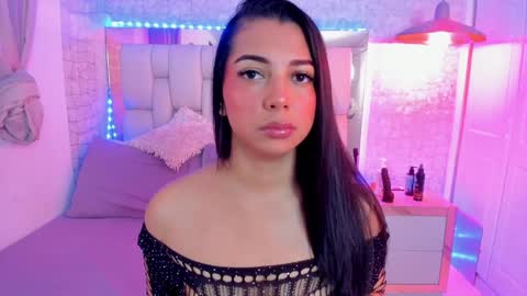 Alexandra Miller online show from December 24, 2024, 10:44 am