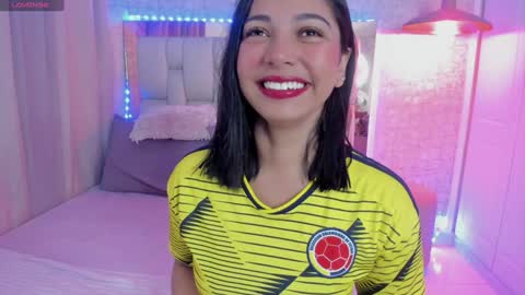 Alexandra Miller online show from February 5, 2025, 10:41 am