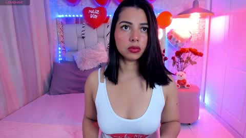 Alexandra Miller online show from February 20, 2025, 10:48 am
