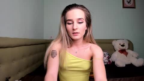 Snapshot of alexasweetblonde chatting on February 12, 2025, 7:56 pm Alexa online show from February 12, 2025, 7:56 pm