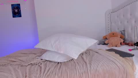 Snapshot of alexaworld chatting on February 6, 2025, 10:04 am lexandra online show from February 6, 2025, 10:04 am