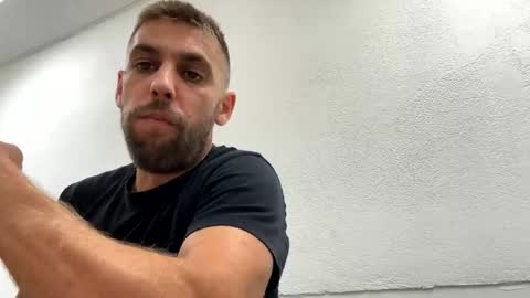 alexcana10 online show from September 17, 2025, 10:17 am