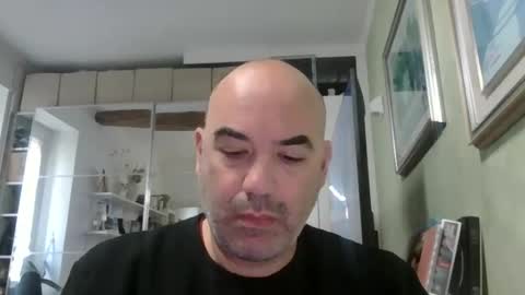 Snapshot of alexct77 chatting on April 8, 2026, 10:04 am alexct77 online show from April 8, 2026, 10:04 am