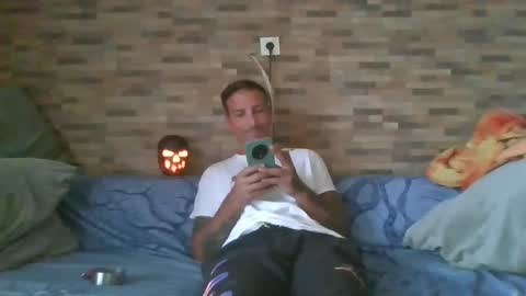 Snapshot of alexdelarge23 chatting on October 27, 2025, 9:24 am alexdelarge23 online show from October 27, 2025, 9:24 am