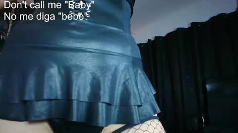 Snapshot of alexhoe_ chatting on July 4, 2026, 6:47 pm Alex online show from July 4, 2026, 6:47 pm