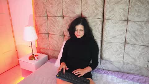 alexia_clark7 online show from February 25, 2026, 7:45 pm