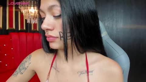 Alexiaa  Online 1430 to 2100 GMT-5 online show from December 24, 2024, 9:17 am