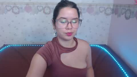 Alexia online show from January 14, 2025, 6:38 pm