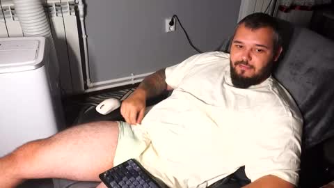 Snapshot of alexirr chatting on September 13, 2025, 8:08 pm Alex online show from September 13, 2025, 8:08 pm