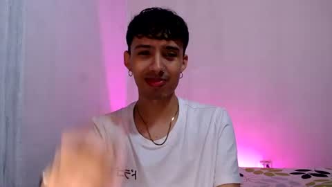Alexis online show from July 25, 2026, 10:57 am