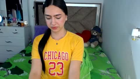 Snapshot of alexis_brown11 chatting on June 13, 2026, 3:59 am -- ALEXIS -- online show from June 13, 2026, 3:59 am