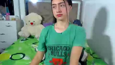 Snapshot of alexis_brown11 chatting on July 8, 2026, 1:32 am -- ALEXIS -- online show from July 8, 2026, 1:32 am