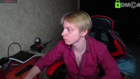 Snapshot of alexis_gordon chatting on October 19, 2025, 7:25 pm Alexis online show from October 19, 2025, 7:25 pm