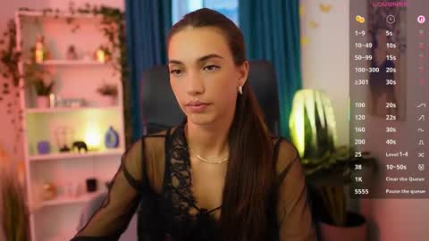 Alexis online show from October 22, 2025, 2:06 pm