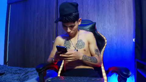 Snapshot of alexis_urbano chatting on July 15, 2026, 9:53 pm AlexisModel independent online show from July 15, 2026, 9:53 pm