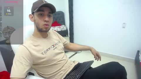 Snapshot of alexiscollinss chatting on February 5, 2025, 1:33 pm alexiscollinss online show from February 5, 2025, 1:33 pm