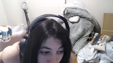 alexislove8 online show from November 11, 2025, 2:55 am