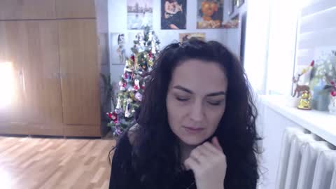 AlexisMillers online show from January 11, 2026, 12:21 pm