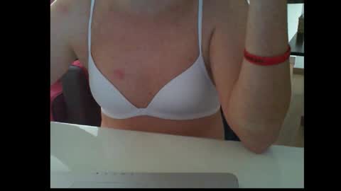 Alexia online show from October 12, 2025, 11:53 am