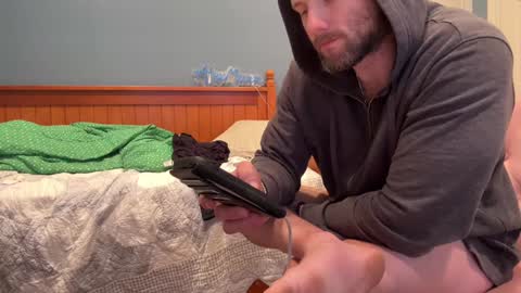 Alex Mann online show from December 18, 2024, 2:06 pm