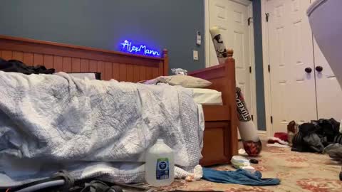 Alex Mann online show from March 6, 2025, 1:03 pm