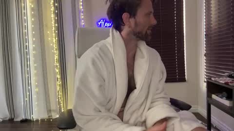 Alex Mann online show from October 3, 2025, 4:15 pm