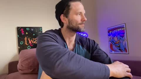 Alex Mann online show from January 13, 2026, 6:46 pm