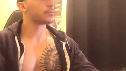 Alexxx online show from April 19, 2026, 6:54 pm