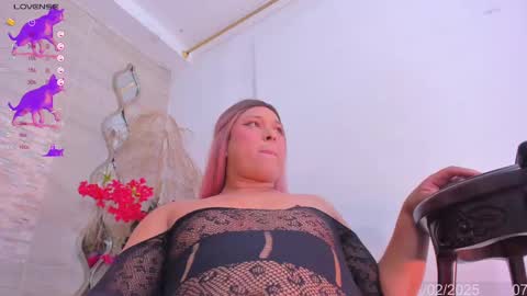 alexa y alex online show from February 7, 2025, 4:35 pm