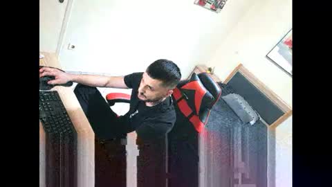 Snapshot of alexthepro00 chatting on December 31, 2024, 3:12 am alexthepro00 online show from December 31, 2024, 3:12 am