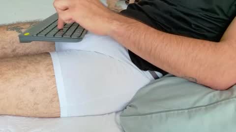 Snapshot of alextwunkk chatting on December 13, 2025, 7:53 pm Alex online show from December 13, 2025, 7:53 pm