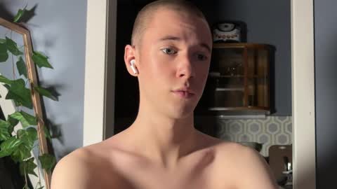 Snapshot of alexwos chatting on December 10, 2024, 7:54 pm Alex online show from December 10, 2024, 7:54 pm