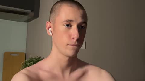 Snapshot of alexwos chatting on January 8, 2025, 9:10 am Alex online show from January 8, 2025, 9:10 am