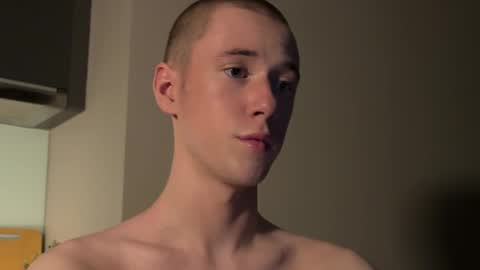 Snapshot of alexwos chatting on January 13, 2025, 7:53 pm Alex online show from January 13, 2025, 7:53 pm