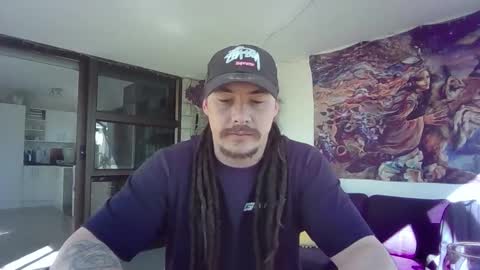 Alex online show from October 15, 2025, 3:28 am