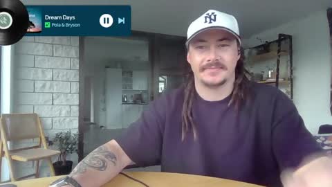 Snapshot of alexx1169 chatting on May 31, 2026, 1:25 am Alex online show from May 31, 2026, 1:25 am