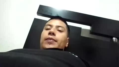 alexx669 online show from November 10, 2025, 3:05 am