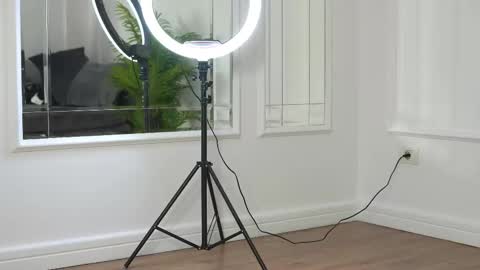 alexxiskye online show from September 27, 2025, 6:40 am