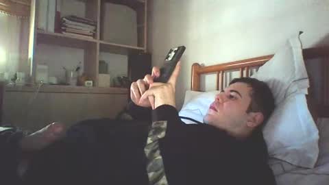 Snapshot of alexxro20 chatting on February 26, 2025, 11:20 am alexxro20 online show from February 26, 2025, 11:20 am