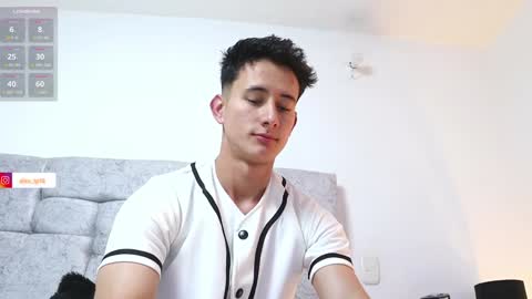 Snapshot of alexxx__01 chatting on February 1, 2025, 12:29 am Alex online show from February 1, 2025, 12:29 am