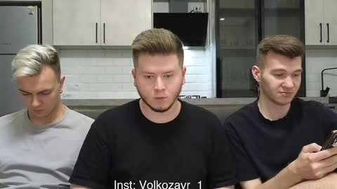 AlexDimaIgor online show from October 20, 2025, 7:58 pm