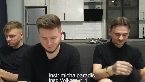 AlexDimaIgor online show from April 20, 2026, 8:21 pm