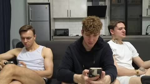 AlexDimaIgor online show from June 1, 2026, 8:43 pm
