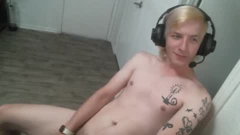 Alexxxmic online show from October 21, 2025, 2:51 pm