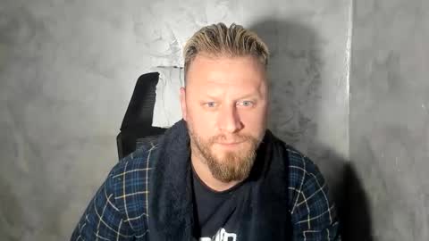 alexyno2022 ONLYFANS online show from April 2, 2026, 3:59 am