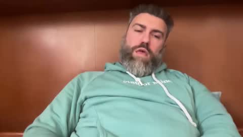 Snapshot of alfali chatting on December 27, 2024, 2:22 pm alfali online show from December 27, 2024, 2:22 pm