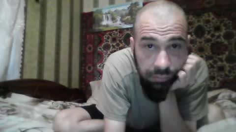 Snapshot of alferezsolvajo chatting on August 5, 2026, 8:06 am alferezsolvajo online show from August 5, 2026, 8:06 am
